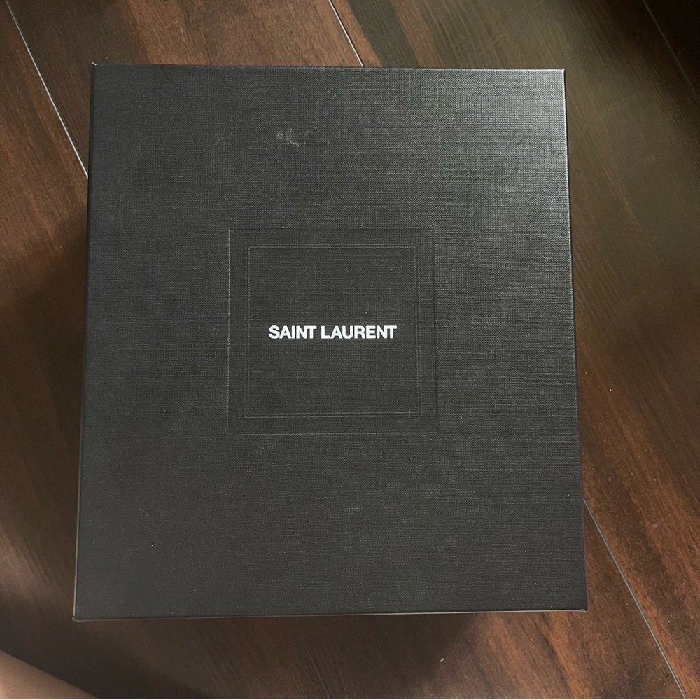 Saint Laurent BOX ONLY